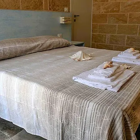Residenza Arse Bed & Breakfast Torre Lapillo